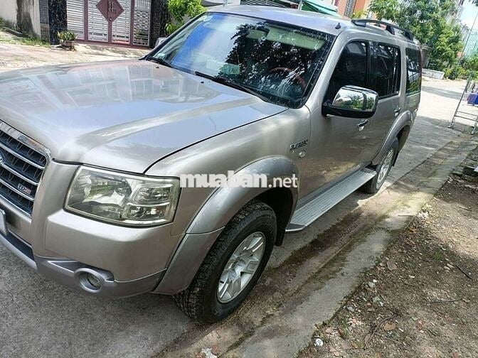 Ford Everest Số tự động Máy dầu Vàng cát