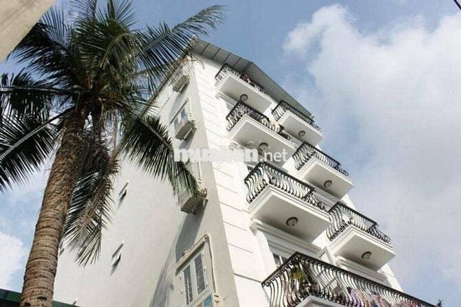 Cho thuê Căn hộ VIP 23m2 - Sang trọng - Ngay Trung tâm Hà Nội