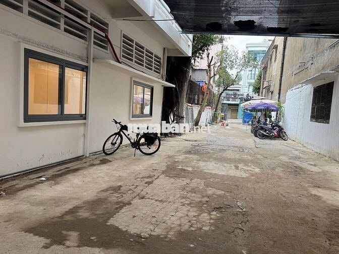 Mặt Bằng/Kho Hẻm Xe Hơi Đường Hồng Bàng - 80m2