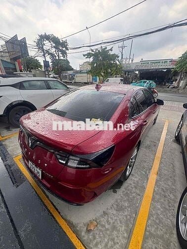 Vinfast Lux A 2.0 2022 Đỏ 40.000 km
