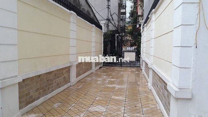 Cho thuê Căn hộ VIP 23m2 - Sang trọng - Ngay Trung tâm Hà Nội