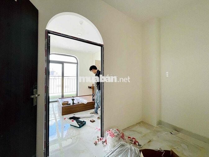 🔥Khai Trương Mới CHDV BAN CÔNG - 1PN - Cửa Sổ Ngay Kinh Dương Vương