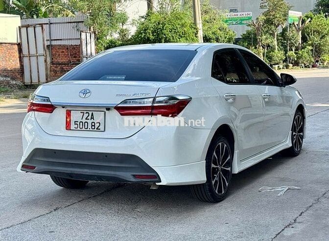 Toyota Corolla Altis 1.8G  2021 Trắng quá xá mới