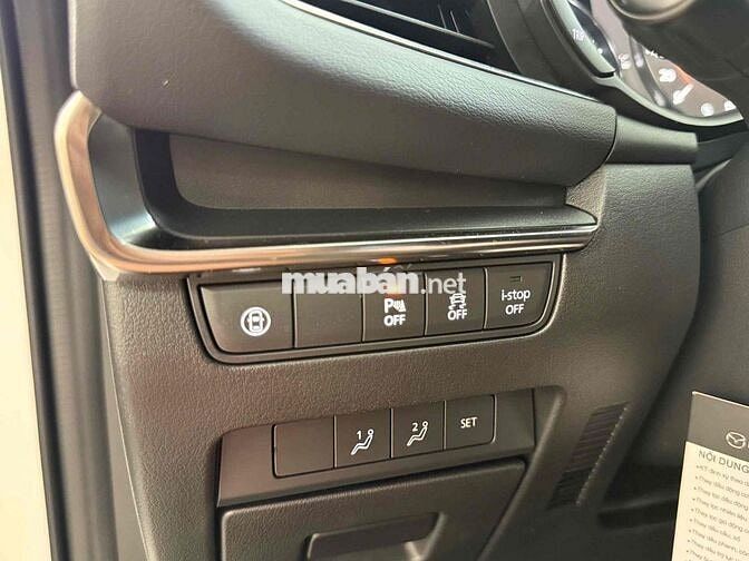 Mazda 3 Sport Premium 2024 Trắng 33.000 km