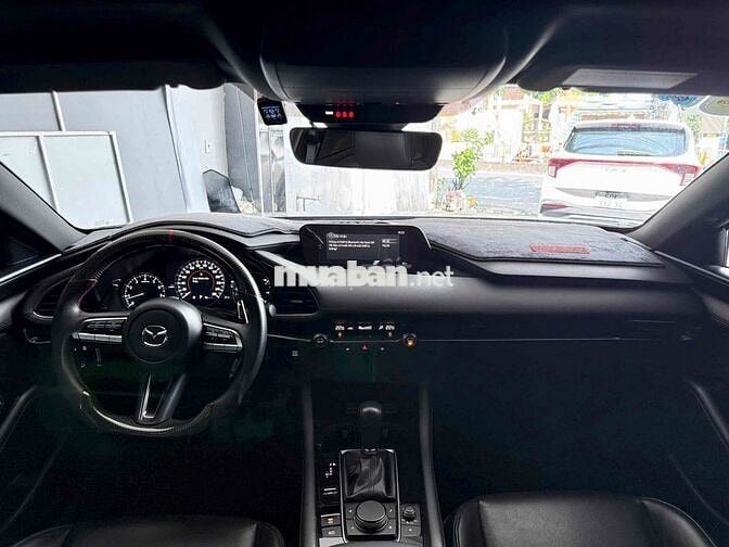 Mazda 3 Sport Premium 2024 Trắng 33.000 km