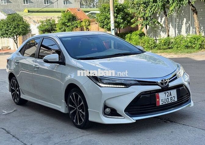 Toyota Corolla Altis 1.8G  2021 Trắng quá xá mới