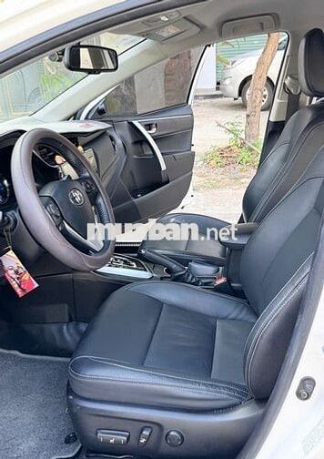 Toyota Corolla Altis 1.8G  2021 Trắng quá xá mới