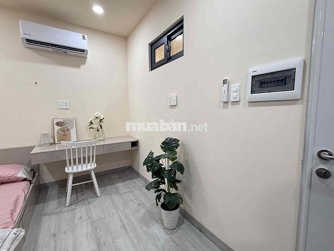 STUDIO BAN CÔNG THOÁNG NẰM NGAY GẦN PHÚ MỸ HƯNG VÀ TDTU TIỆN QUA Q1