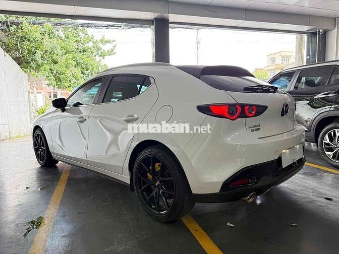 Mazda 3 Sport Premium 2024 Trắng 33.000 km