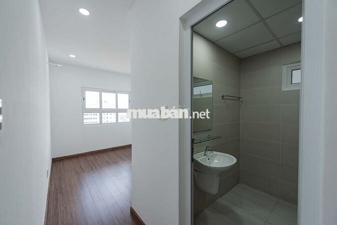 Căn hộ 2PN 84,32m2 tầng 10 Block A view ĐN giá 2,9 tỷ NH hỗ trợ 2 tỷ