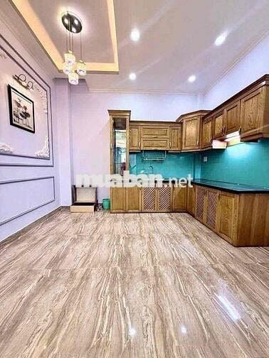 cho thuê nhà 1/ đường số 19 p8 (4x11) trệt , 2 lầu , 4pn , 3wc  ở liền