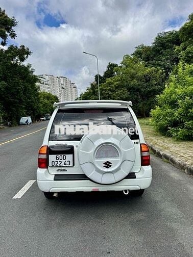 Suzuki Grand Vitara XL7 Tự động 4 cấp Trắng