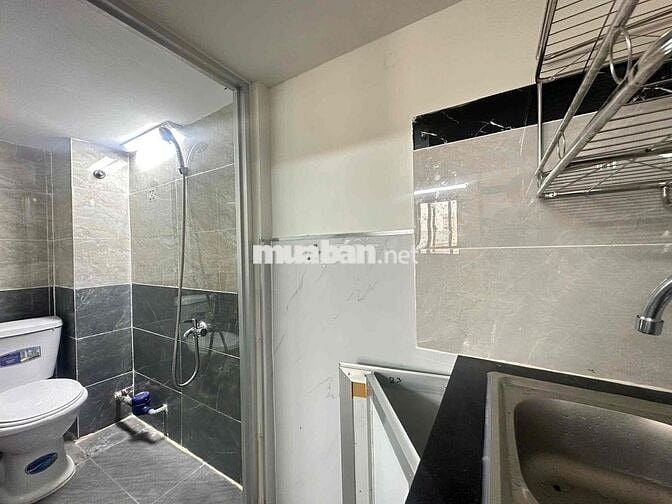 CHO THUÊ PHÒNG CÓ GÁC GIÁ HẠT DẺ, THOÁNG MÁT, RỘNG RÃI, CỬA VÂN TAY