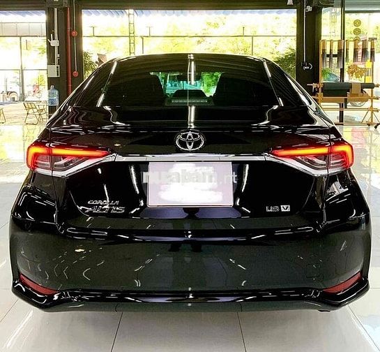 Toyota Corolla Altis 1.8V 2022 Đen