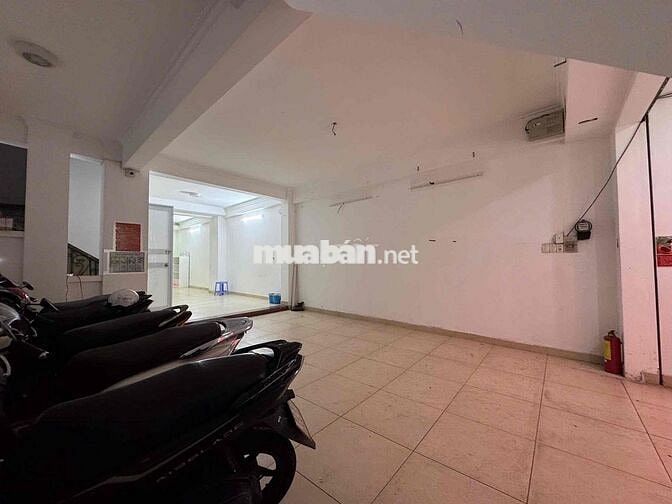 Mặt bằng kinh doanh mặt tiền đông đúc đa ngành nghề Tân Quy Q7 Lotte