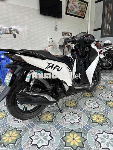 Honda SH 125 ABS 2018 Trắng đen