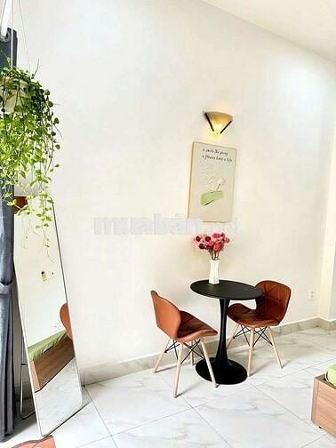 CĂN HỘ STUDIO 35M2 BAN CÔNG FULL NỘI THẤT GẦN NGÃ TƯ HÀNG XANH