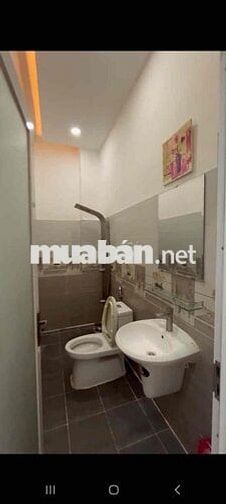 cho thuê nhà 1/ đường số 19 p8 (4x11) trệt , 2 lầu , 4pn , 3wc  ở liền