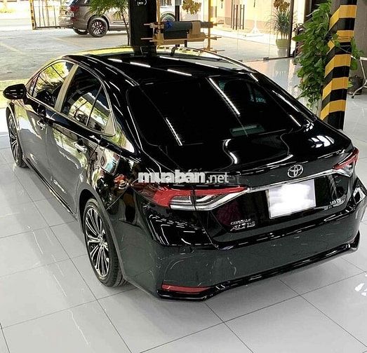 Toyota Corolla Altis 1.8V 2022 Đen