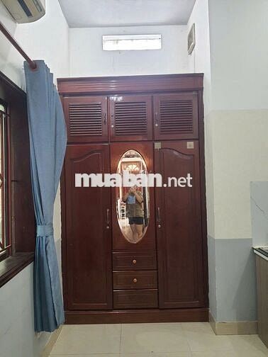  CHDV 20M2(CÓ CỬA SỔ THOÁNG MÁT) NGAY DH NGÂN HÀNG, HOÀNG DIỆU 2