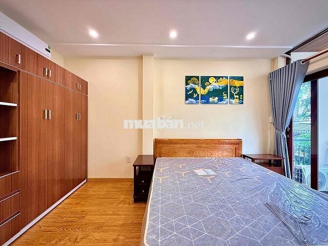 CHO THUÊ PHÒNG CỬA SỔ/BAN CÔNG QUẬN 10_CÁCH 500m QUA ĐH KINH TẾ UEH