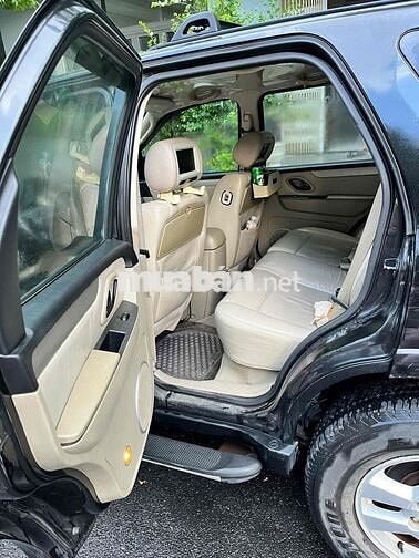 Ford Escape XLS Đen