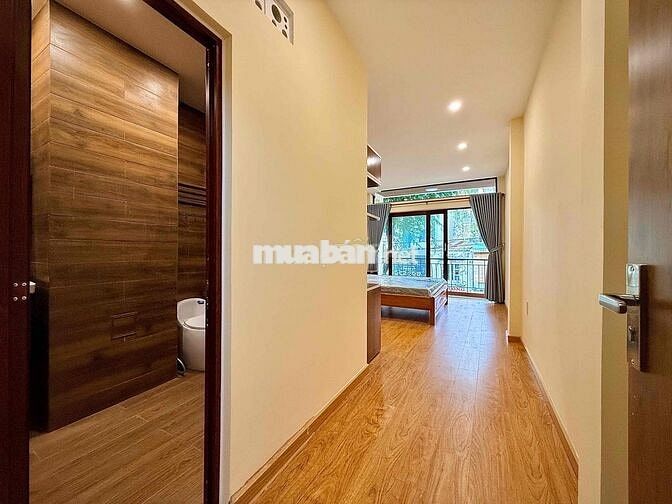 CHO THUÊ PHÒNG CỬA SỔ/BAN CÔNG QUẬN 10_CÁCH 500m QUA ĐH KINH TẾ UEH