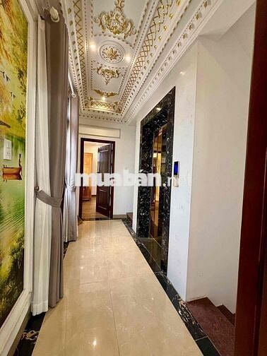 Cho Thuê Nhà Có Thang Máy Ngay Cầu Phú Long DT 5x16 1Trệt 3Lầu 4Pn 5Wc