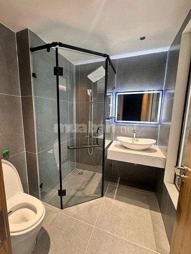 Bán nhà Nguyễn Văn Linh 50m2 x 7T thang máy, gara ô tô, nhỉnh 12 tỷ