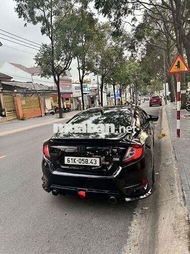 Honda Civic RS 1.5 Đen 175786 km