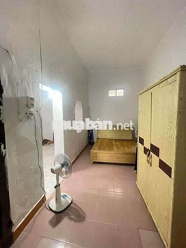 🏡 Nhà Phúc Lợi 100m² Có Sân Để 2 Ô Tô – Chỉ 6,8 Triệu/Tháng!