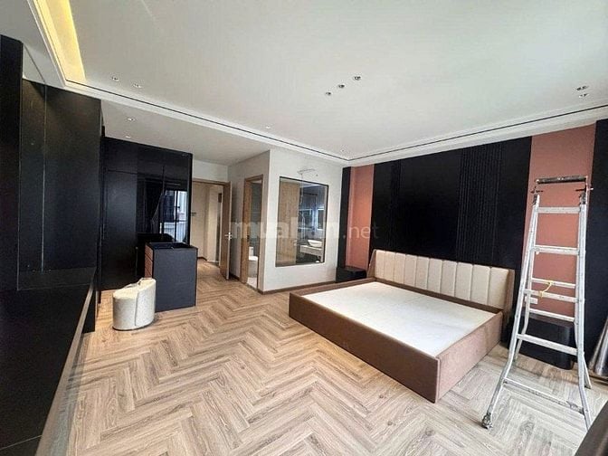 Bán nhà Nguyễn Văn Linh 50m2 x 7T thang máy, gara ô tô, nhỉnh 12 tỷ