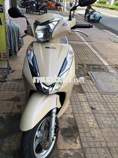 Honda Lead 2013 Vàng kem