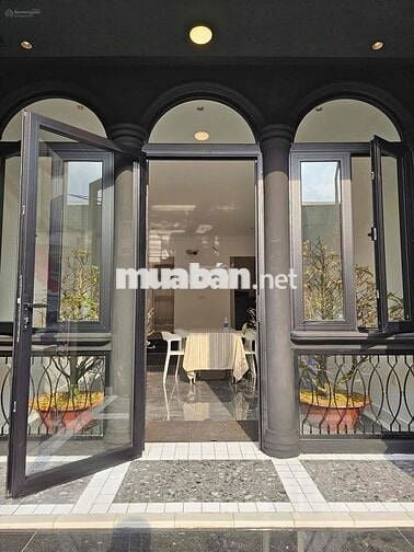 nhà cho thuê, có thang máy mới xây trung tâm Quận 1 khu Tân Định