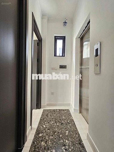nhà cho thuê, có thang máy mới xây trung tâm Quận 1 khu Tân Định