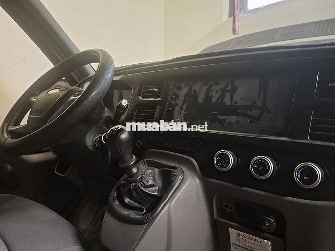 Ford Transit 2022 16 chỗ Bạc 154000 km