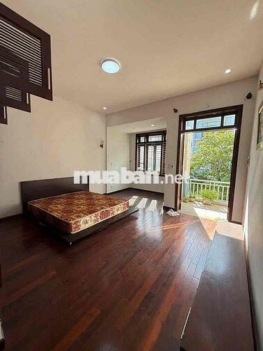 choa thuê mặt bằng cộng phòng ngủ