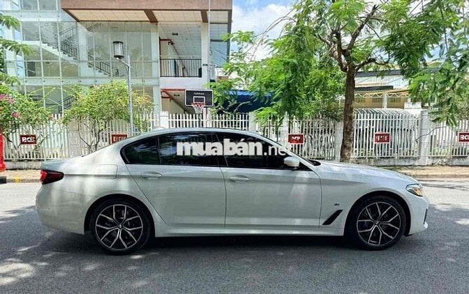 BMW 530i M-Sport 2023 Trắng 45.000 km