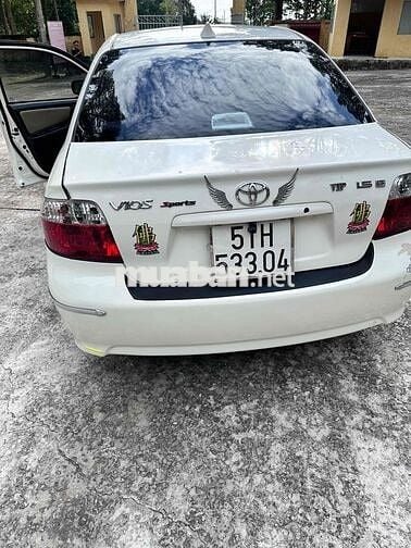 Toyota Vios 2005 Trắng Xe gia đình