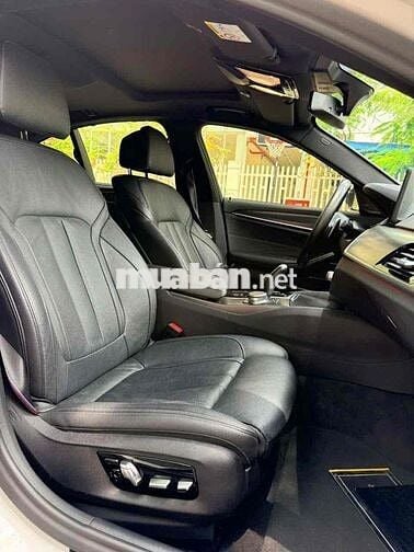 BMW 530i M-Sport 2023 Trắng 45.000 km