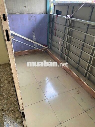 CHO THUÊ NHÀ NHÀ MẶT TIỀN TRẦN BÌNH TRỌNG Q5