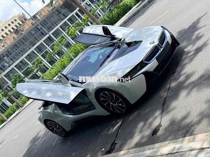 BMW i8 2015 Trắng 40000 km