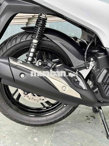 SH150 CBS 2017 BẠC PORSCHE DỌN NEW MÁY ZIN CÓ GÓP