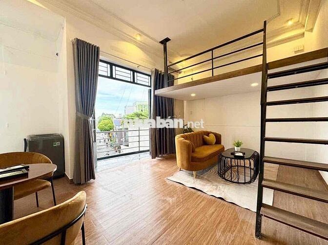 ngay gần ĐH CÔNG THƯƠNG - ETONW CỘNG HOÀ - FULL NỘI THẤT THOÁNG