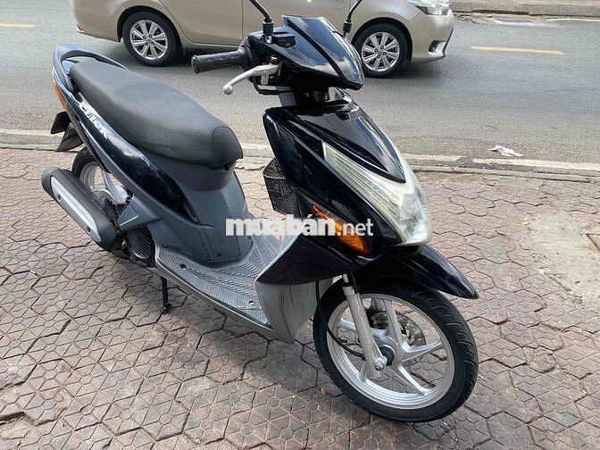 Honda Click đen