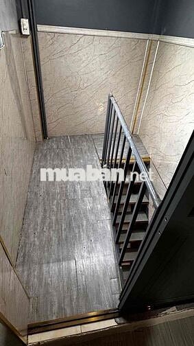 Nhà hẻm trung tâm Quận 6 cần bán