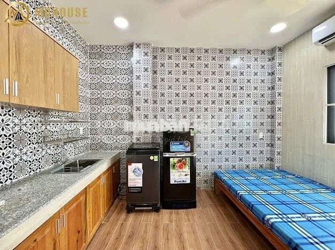 CĂN HỘ STUDIO 35M2 BAN CÔNG MÁY GIẶT RIÊNG TÒA NHÀ CÓ THANG MÁY