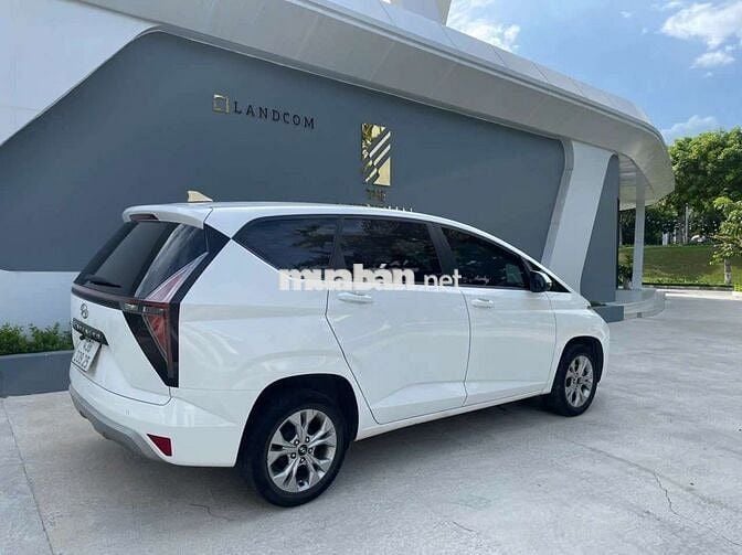 Bán Huyndai Stagaze 1 chủ từ đầu xe đẹp ko lỗi