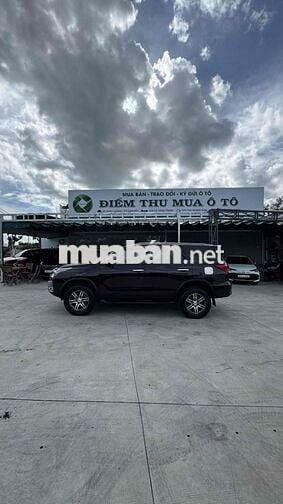 Toyota Fortuner 2.4G 4x2 AT 2021 1 chủ giá tốt