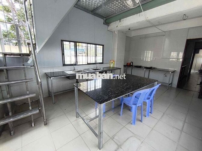 KTX sinh viên ngay Đại học Y dược TP HCM (quận 5 cũ)